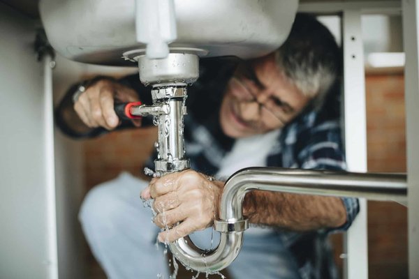 Recherche d'un plombier à Fleurie : voici quelques conseils